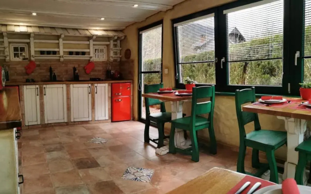 House Gabrijel (room by a stream)