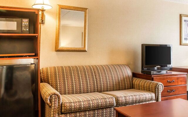 Quality Inn Hackettstown - Long Valley
