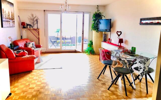 Family Apartment with Lake View | 73