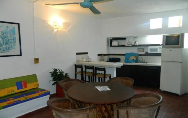 Suites Plaza del Rio - Family Hotel Malecon Centro