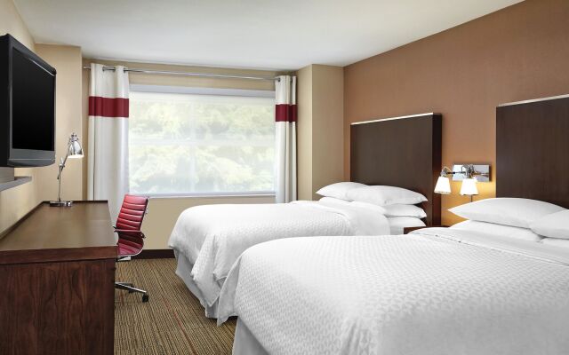 Four Points by Sheraton Surrey
