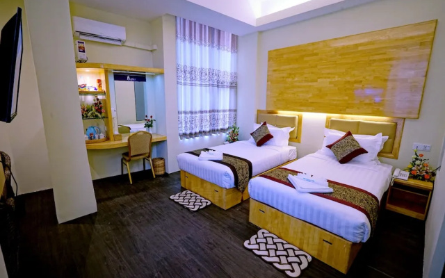 Relax Mandalay Hotel