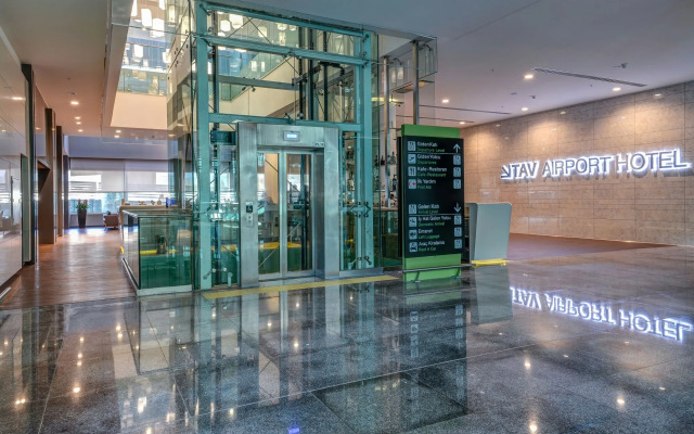 Tav Airport Hotel Izmir