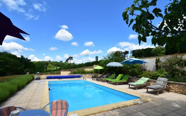 Superb Holiday Home in Busse With Swimming Pool