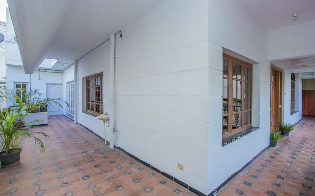 OYO 24118 Slv Enterprises