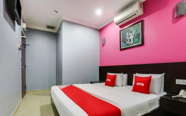 Oyo 89593 Ct Hotel