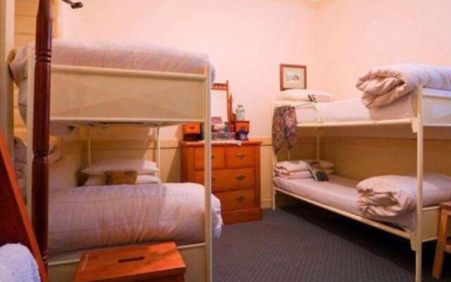 Segenhoe Inn Historic Bed & Breakfast