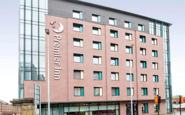 Premier Inn Manchester City Centre West
