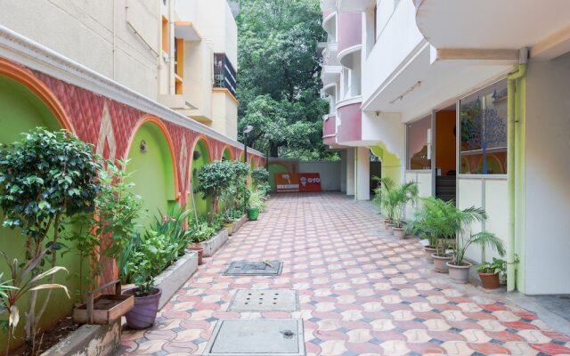 Hotel Rich Residency
