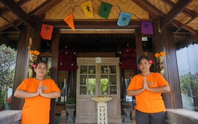 Villa Gede Batulumbang