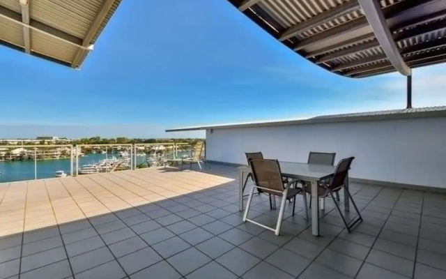 Zen Marina Rooftop Huge Balcony BBQ Sunsets – Outside – Larrakeyah