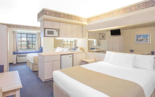Microtel Inn & Suites Yuma
