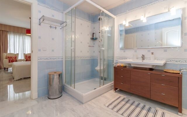 Apartamento Milenium Centro Marbella Canovas