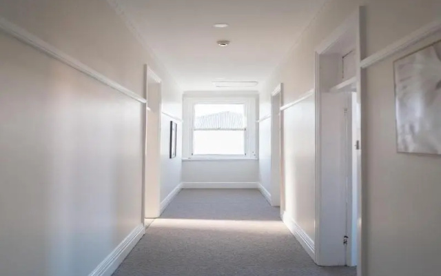 Seven Seas Hotel – Hotel Rooms – Newcastle
