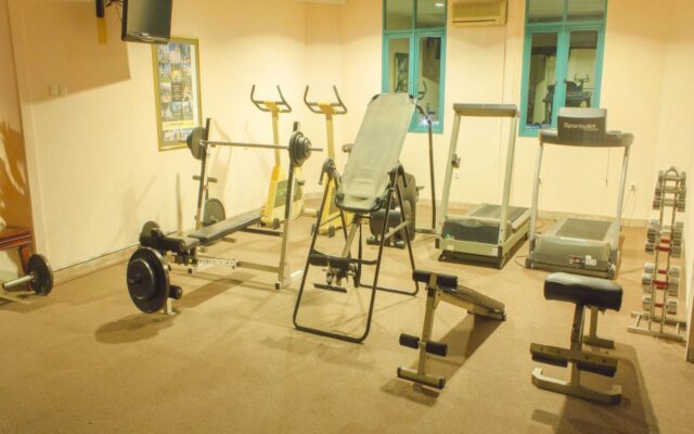 Travellers Suites Serviced Apartments