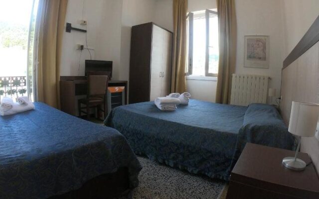 Hotel Monique