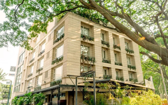 Octave Suites Residency Rd