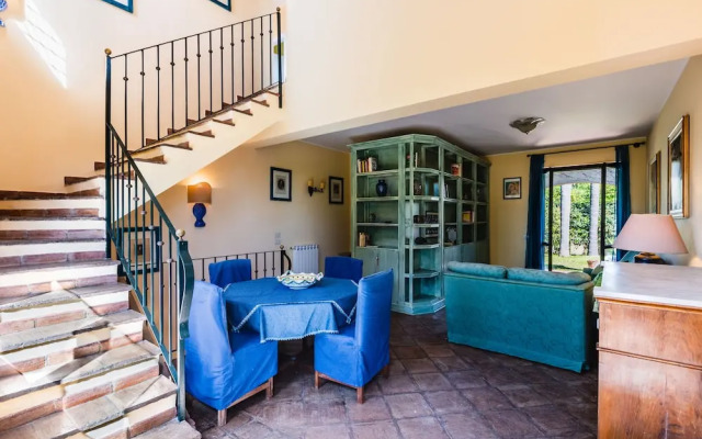 Villa Leone with Pool by Wonderful Italy
