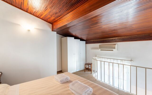 Cavourotto Terrace by Mmega