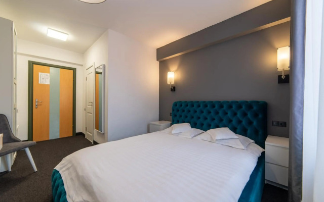 Fullton Central Inn