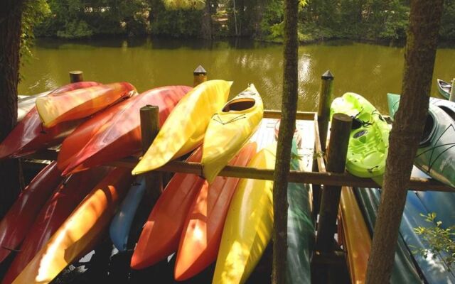 Sea Lane 19 by RedAwning