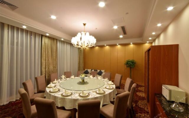 Banyan Mansion Hotel