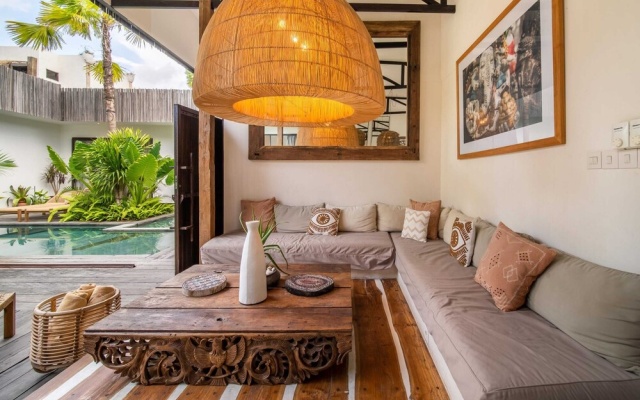 Tropical Design, Private Villa Complex, 6 BR, Umalas With Staff – Guest Rooms – Kerobokan