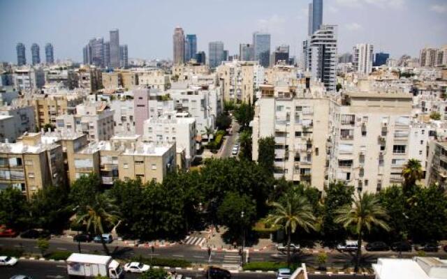 Tel Aviv Towers Apartment