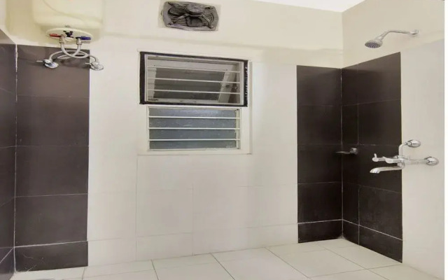 OYO 45 SilverKey Gachibowli