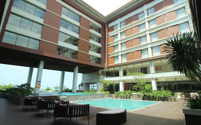 Mercure Padang