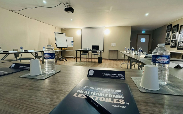 Hotel Kyriad Toulouse Sud - Roques