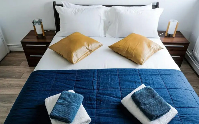 Three Bed London Apartment