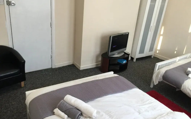 Crel Serviced Apartment