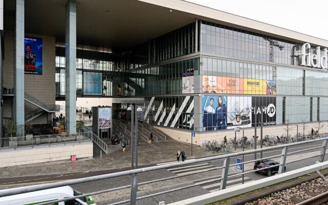 Modern One Bedroom Apartment With A Balcony In Copenhagen Ørestad