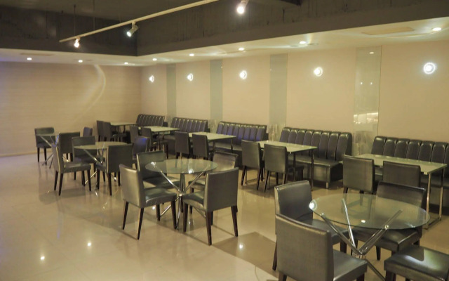 The Riverside Hotel Esthetics