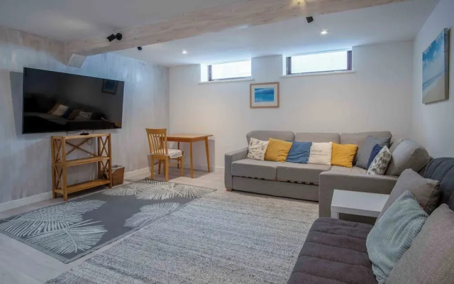 Beachways - 5 Bedroom Holiday Home - Saundersfoot
