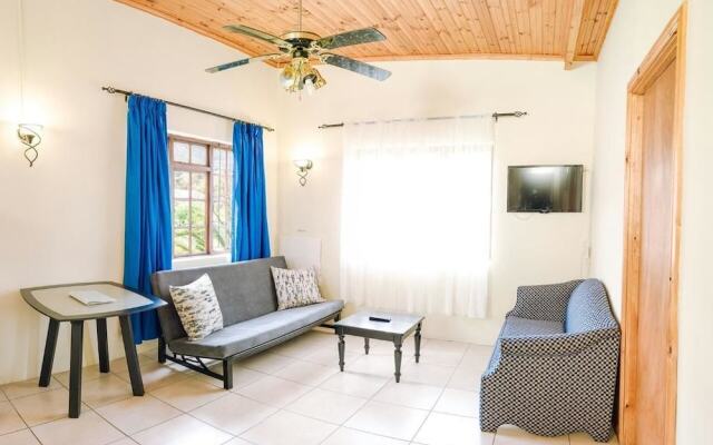 Kingfisher Hollow Exclusive Guest House