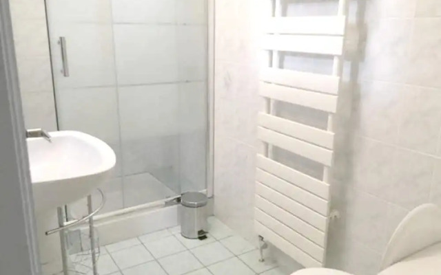 House With 4 Bedrooms in Capdrot, With Furnished Garden