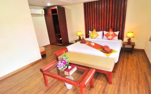 Phi Phi Ba Kao Bay Resort