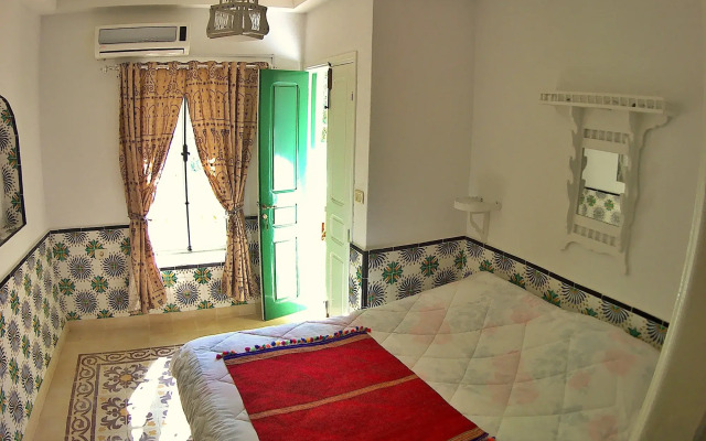 Dar Baaziz