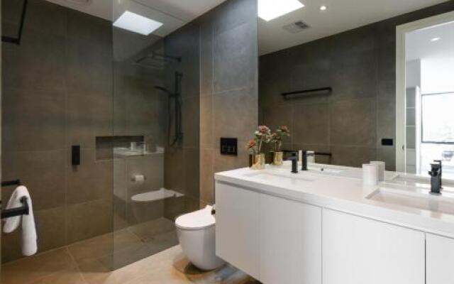 BOUTIQUE STAYS - Murrumbeena Place 2