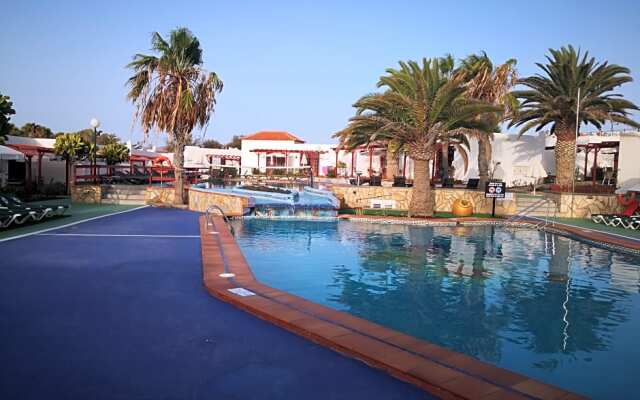 Apartamentos Castillo Beach