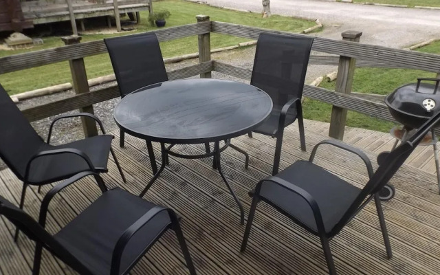 Hand Built log Cabin at Avonvale Holiday Lodges