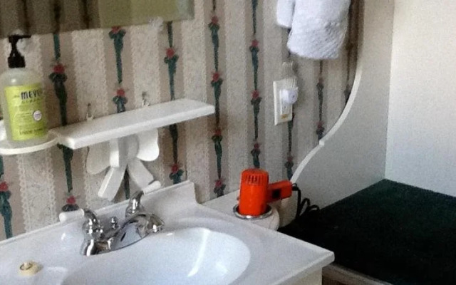 At the Turret Bed & Breakfast