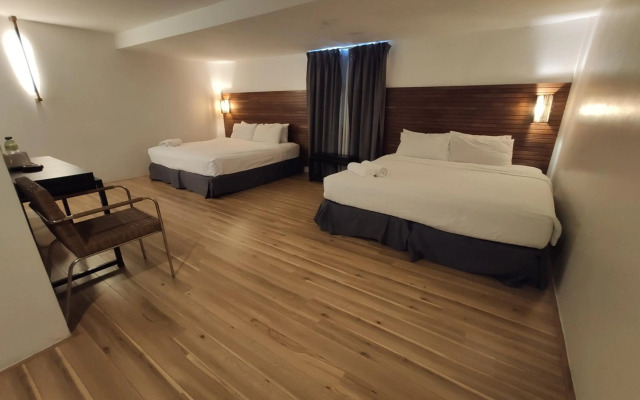 T Hotel Tandop