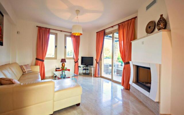 Villa Kartelia Sandy Beach Villas