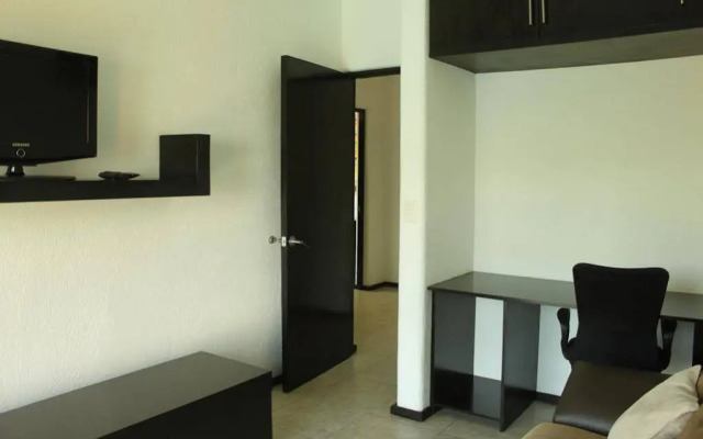 La Reserva Suites
