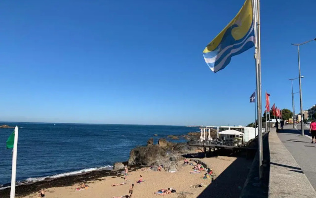 Contemporary Tanger Suite - Serralves and beach