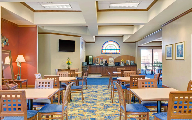 Baymont Inn & Suites Murray