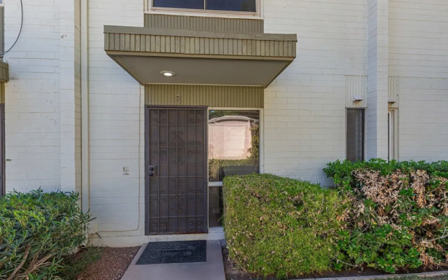 New-heatherbrae 8-old Town-camelback View
